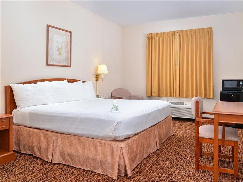 Americas Best Value Inn Westmorland Buitenkant foto