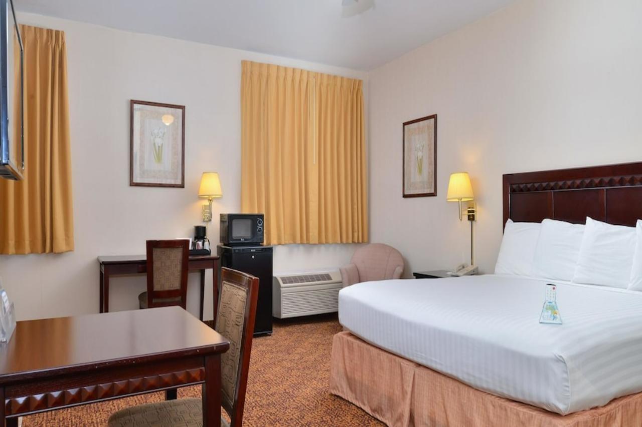 Americas Best Value Inn Westmorland Buitenkant foto