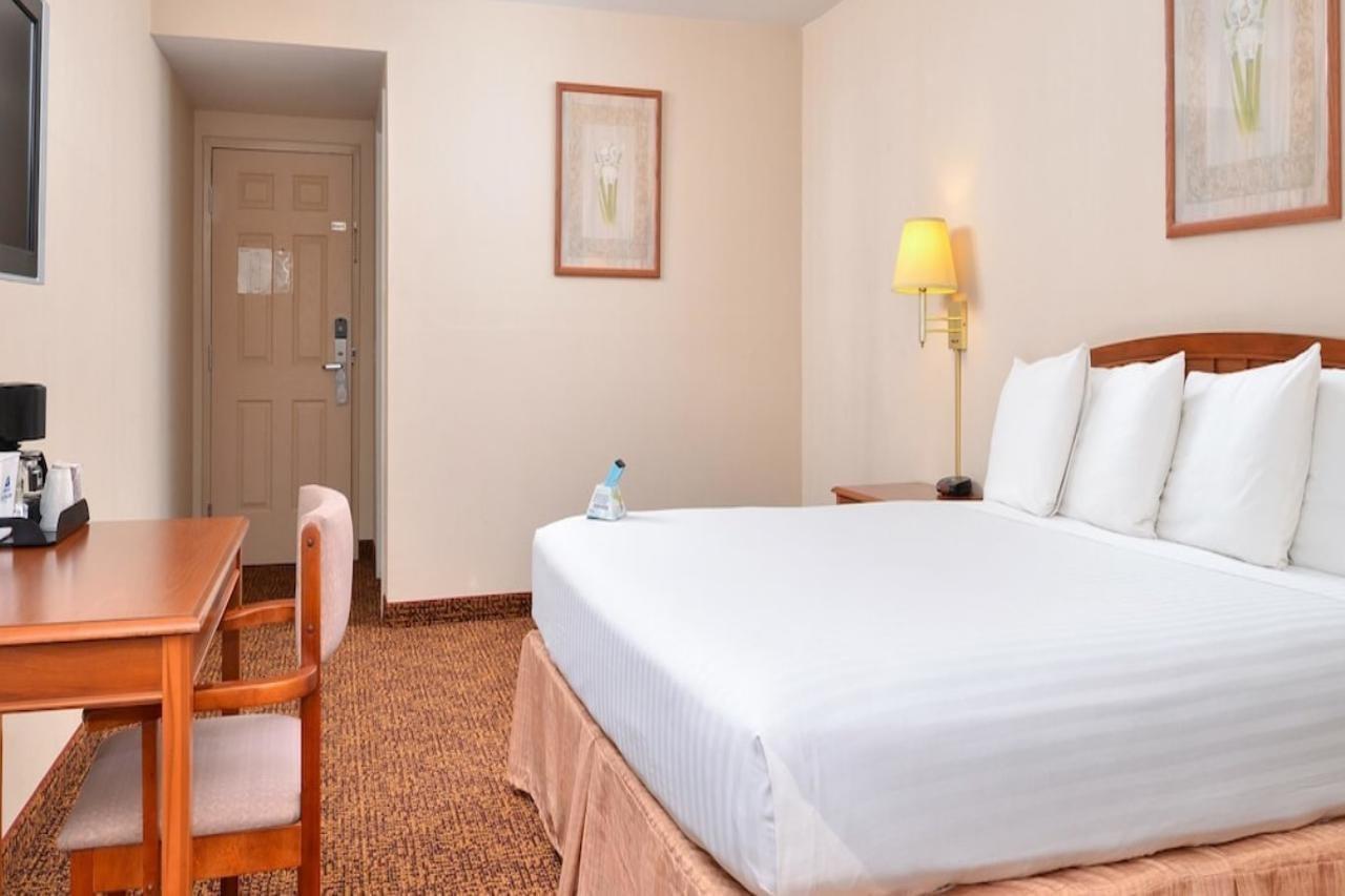 Americas Best Value Inn Westmorland Buitenkant foto