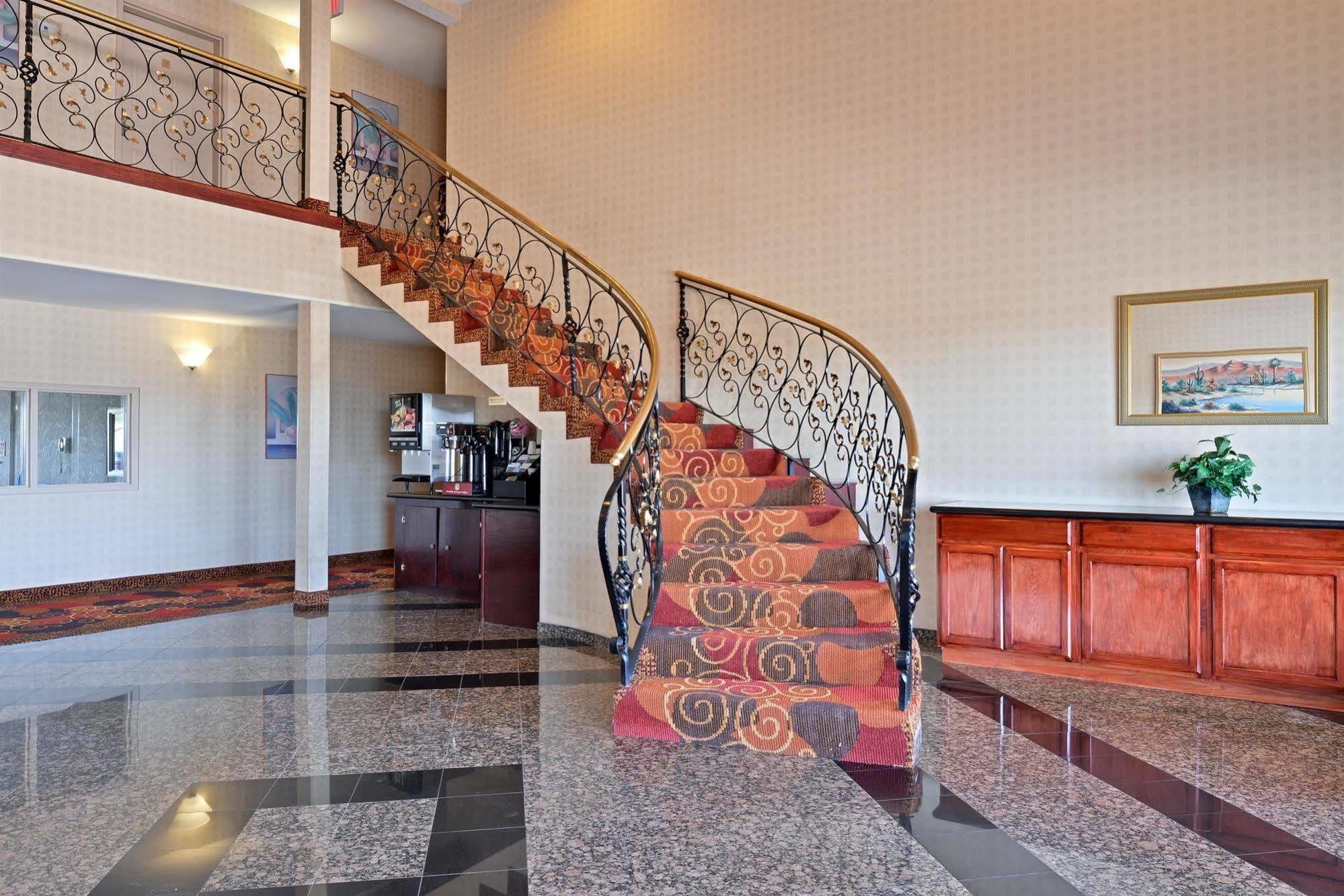 Americas Best Value Inn Westmorland Buitenkant foto
